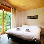 Original En Rondins, L'ours Canadien 木屋 *