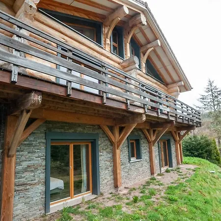Chalet Original En Rondins, L'ours Canadien *