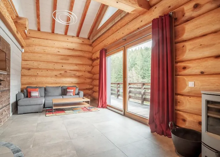 Original En Rondins, L'ours Canadien