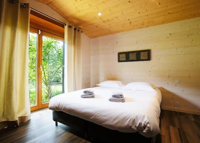 Original En Rondins, L'ours Canadien Horská chata *